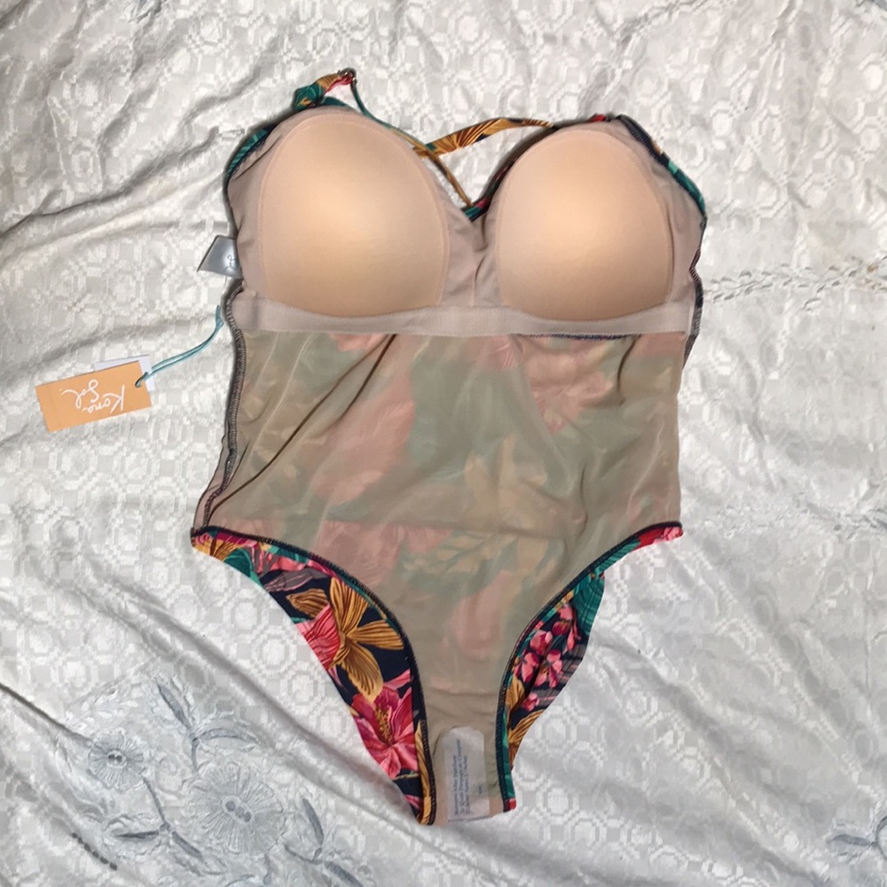 Kona Sol Swim Suit - Picture 7 of 8